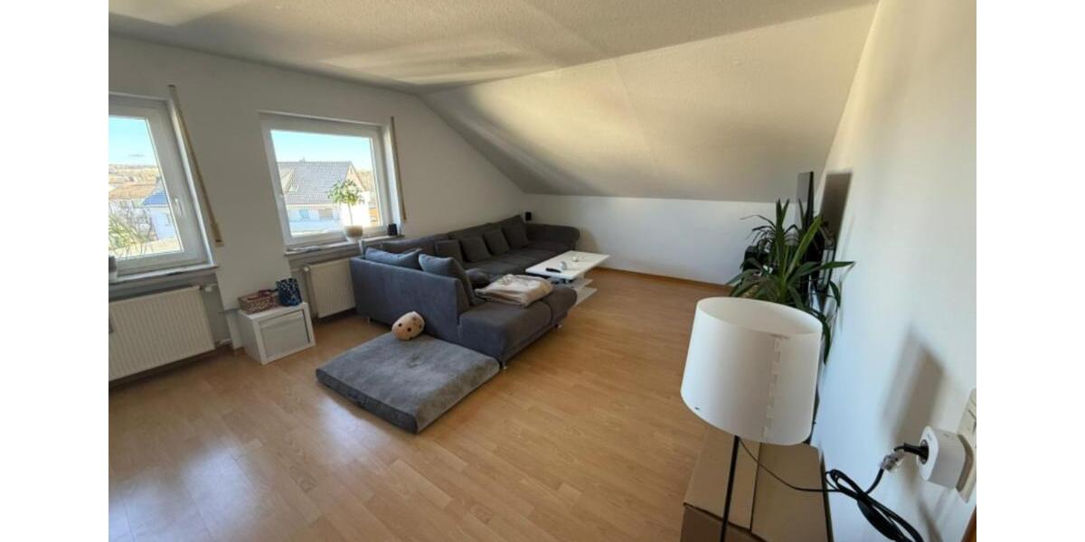 Dachgeschoßwohnung Emmelshausen - 3 Zimmer, 78 m&sup2;, 540&euro; | Angebot:24690593