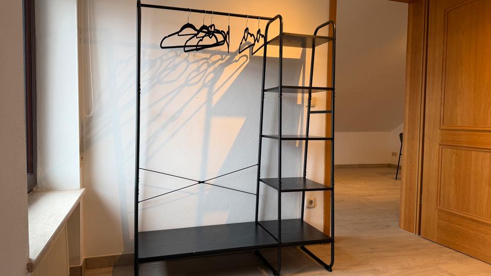 Dachgeschoßwohnung Vaterstetten Parsdorf - 2 Zimmer, 40 m&sup2;, 1.000&euro; | Angebot:25181690