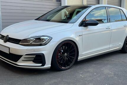 VW Golf 101.000 km 19.750 &euro; Fuchsmühl 95689