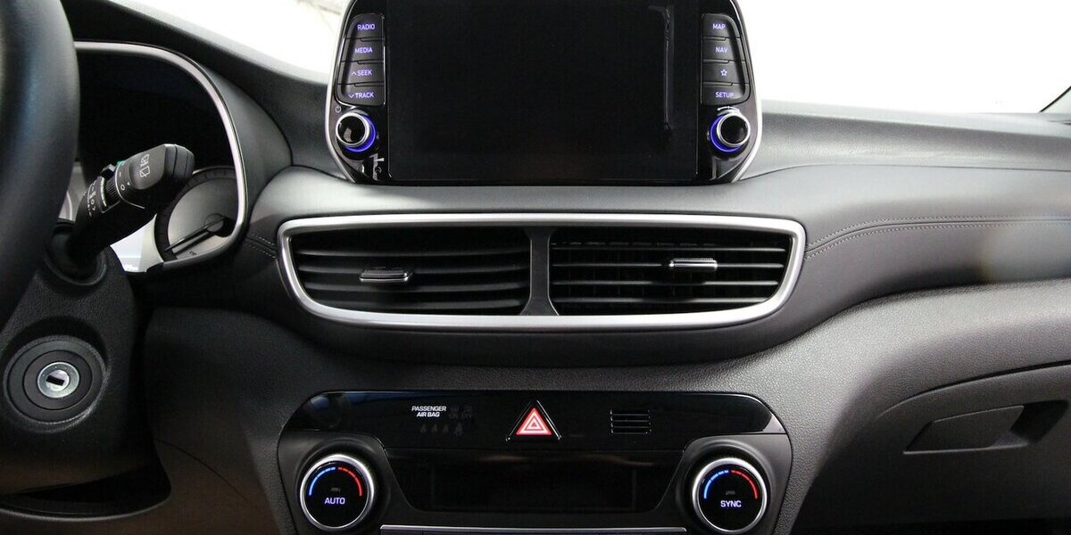 Hyundai Tucson 1.6 CRDi DPF 2WD 7-DCT LED+NAVI+KAMERA 75.699 km 19.500 &euro; Hagenow 19230