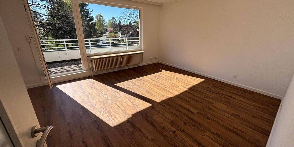 Etagenwohnung Hamburg Sasel - 2 Zimmer, 76 m&sup2;, 1.000&euro; | Angebot:26377927