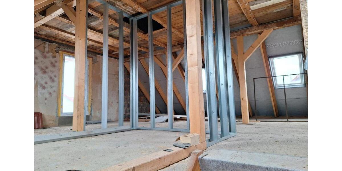 Mehrfamilienhaus, Wohnhaus Kaltennordheim - 10 Zimmer, 150 m&sup2;, 70.000&euro; | Angebot:26762399