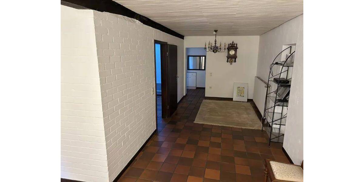 Bauernhaus, Landhaus Schwalmtal Vogelsrath - 8 Zimmer, 220 m&sup2;, 440.000&euro; | Angebot:24040496