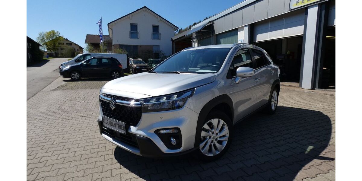Suzuki (SX4) S-Cross 16.929 km 22.650 &euro; Oberstaufen 87534