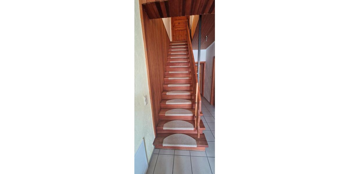 Dachgeschoßwohnung Wrestedt - 4 Zimmer, 133 m&sup2;, 950&euro; | Angebot:26103314