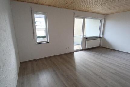 Wohnung Grünstadt - 2 Zimmer, 76 m&sup2;, 795&euro; | Angebot:25308551