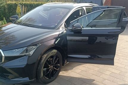 Skoda Enyaq 90.000 km 27.200 &euro; Friedeburg 26446