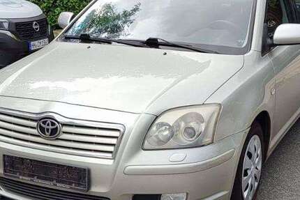 Toyota Avensis 240.266 km 2.700 &euro; Hamburg 20537
