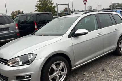 VW Golf 228.985 km 5.990 € Elsterwerda 04910