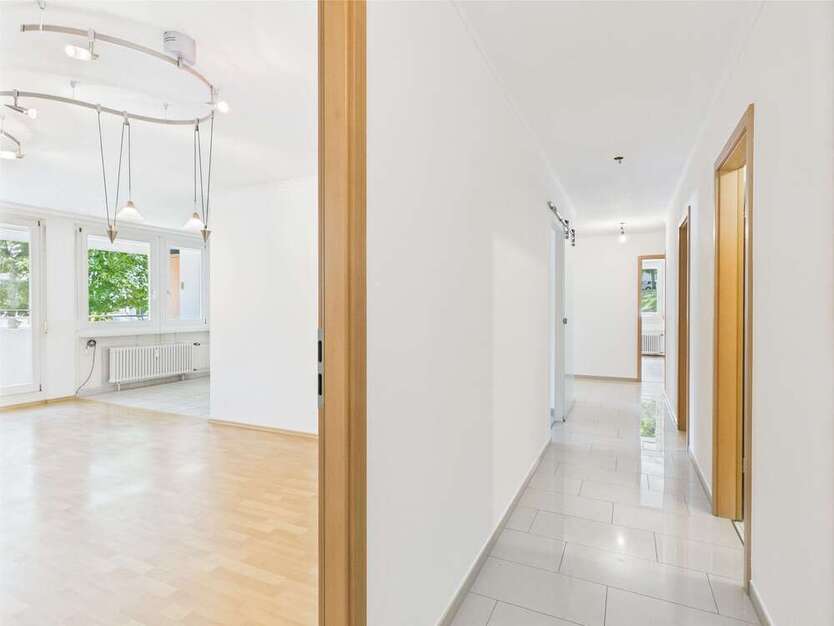 Wohnung zum Kaufen in Sindelfingen 297.000 € 109 m²