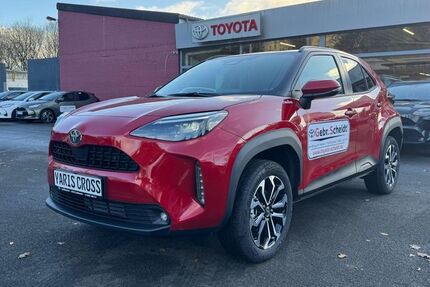 Toyota Yaris Cross 3.500 km 30.260 &euro; Schiffweiler 66578