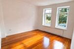 Hochparterre Neumünster - 4 Zimmer, 118 m&sup2;, 1.195&euro; | Angebot:26169851