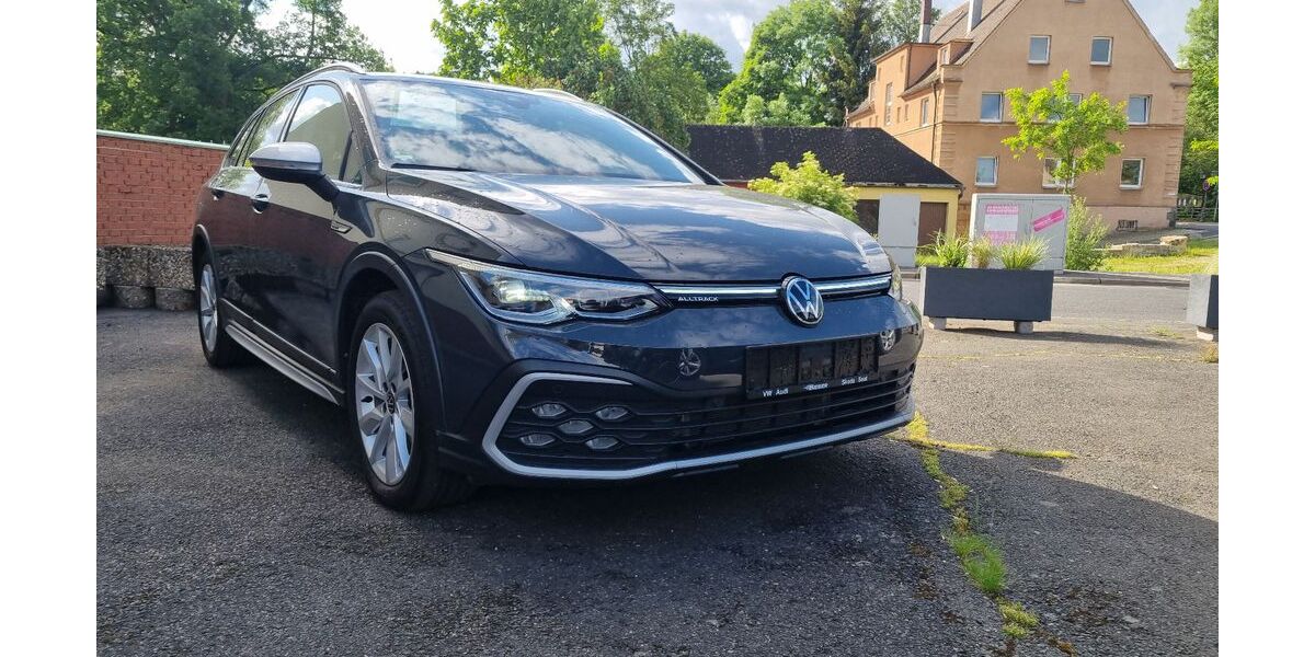 VW Golf 16.660 km 34.990 &euro; Arzberg 95659