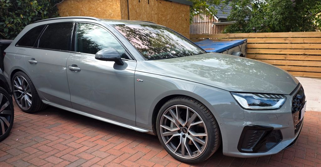 Audi A4 64.100 km 35.900 &euro; Itzehoe 25524