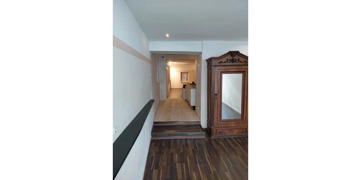 Doppelhaushälfte Alsfeld - 5 Zimmer, 250 m&sup2;, 119.000&euro; | Angebot:26926529