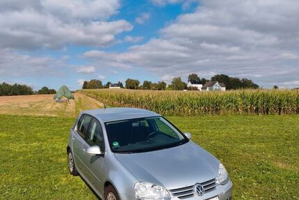 VW Golf 130.500 km 3.300 &euro; Solingen 42719