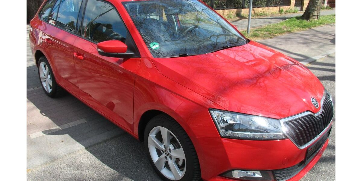 Skoda Fabia 55.000 km 8.950 &euro; Berlin 12357