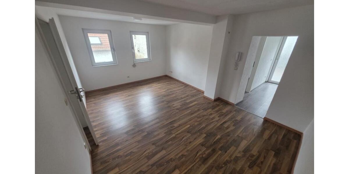 Einfamilienhaus Bolanden - 7 Zimmer, 120 m&sup2;, 290.000&euro; | Angebot:26893232