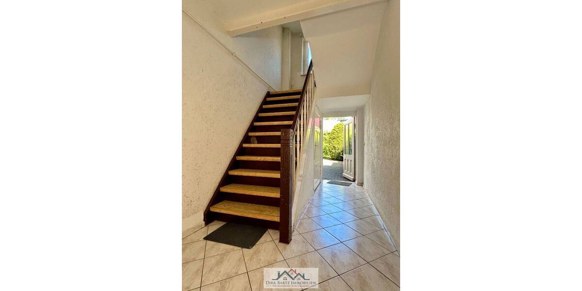 Mehrfamilienhaus, Wohnhaus Loitz - 9 Zimmer, 193 m&sup2;, 149.000&euro; | Angebot:26886351