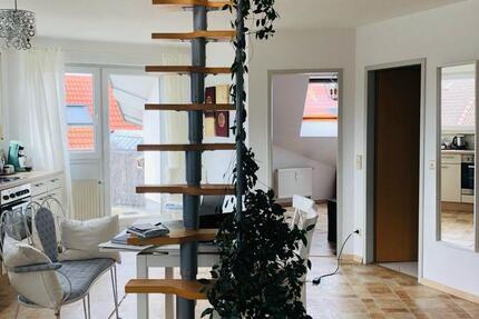 Schöne 2,5 DG Maisonette Wohnung mit Ausblick