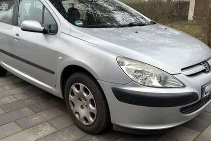 Peugeot 307 82.622 km 2.900 &euro; Berlin 10247