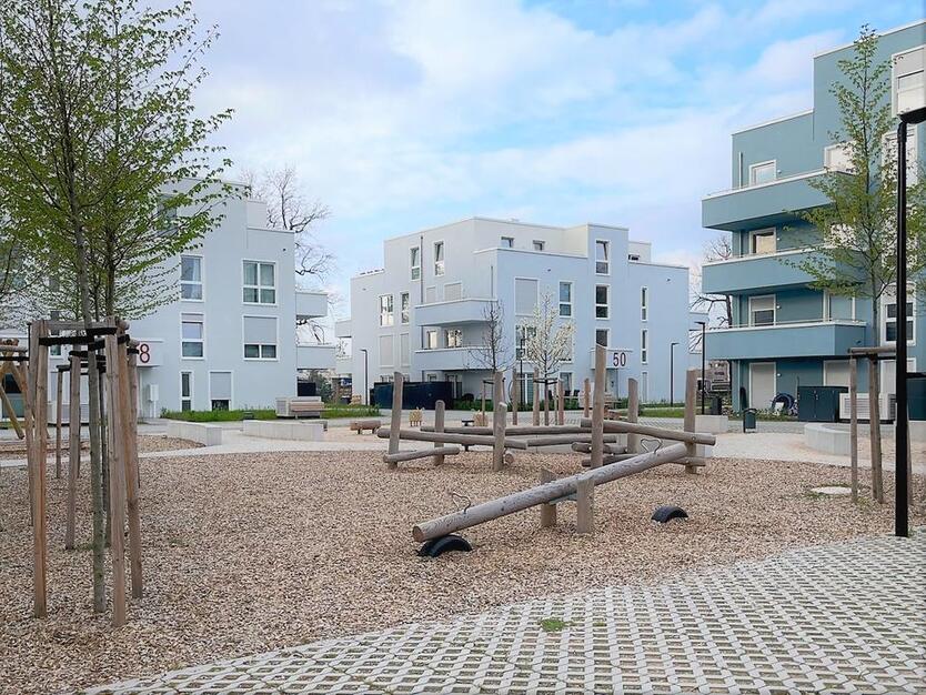 3-Zimmer-PenthouseWohnung: Mieten und auf Ihrer Dachterrasse frühstücken!