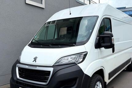 Peugeot Boxer 111.300 km 15.987 &euro; Hallschlag 54611