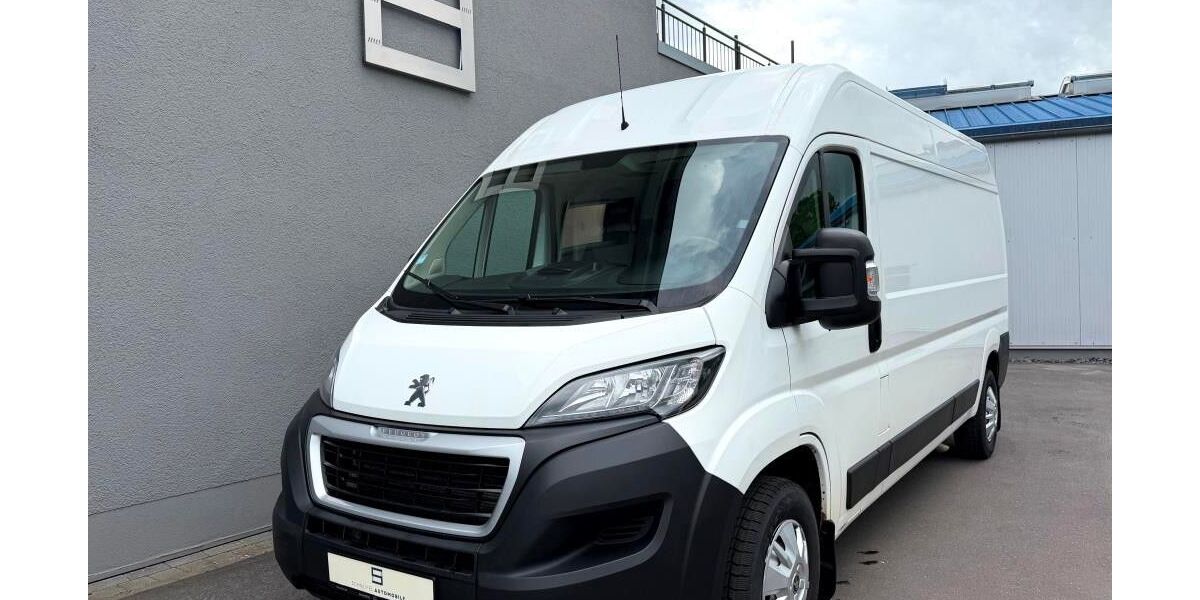 Peugeot Boxer 111.300 km 15.987 &euro; Hallschlag 54611