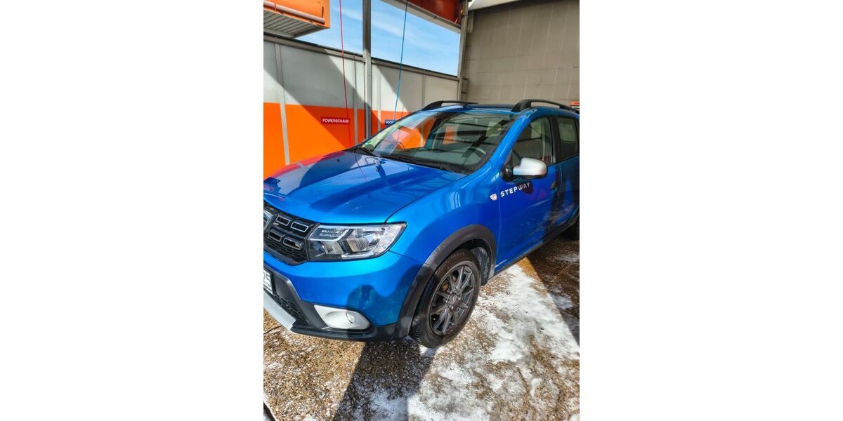Dacia Logan 84.500 km 8.400 &euro; Waldbröl 51545