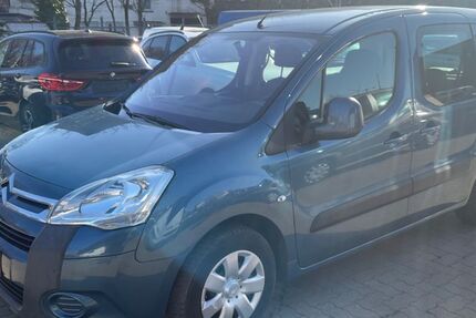 Citroen Berlingo 181.000 km 2.890 &euro; Hamburg 21107