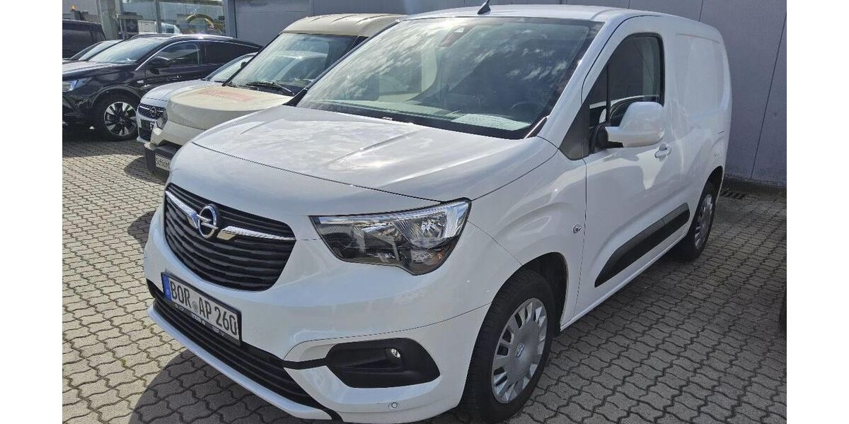 Opel Combo 92.046 km 16.490 &euro; Staßfurt (Sachsen-Anhalt) 39418