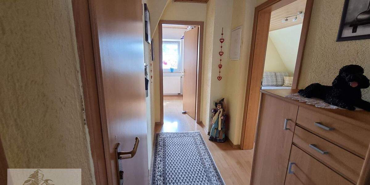 Mehrfamilienhaus, Wohnhaus Obersulm Willsbach - 7 Zimmer, 144 m&sup2;, 449.000&euro; | Angebot:25691749