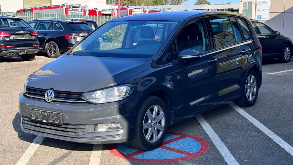 VW Touran 277.800 km 5.760 &euro; Giengen 89537