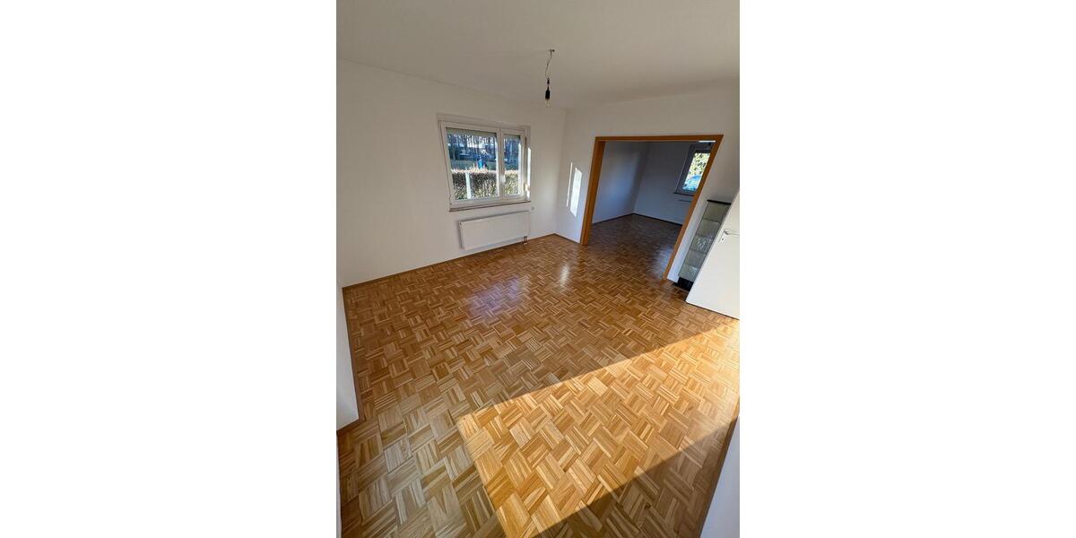 Reihenhaus Heilbronn Böckingen - 6 Zimmer, 110 m&sup2;, 1.670&euro; | Angebot:25658807