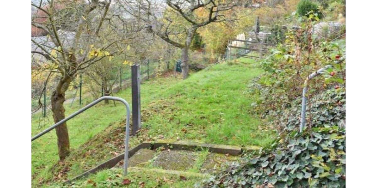 Etagenwohnung Alfeld - 3 Zimmer, 122 m&sup2;, 775&euro; | Angebot:25598911