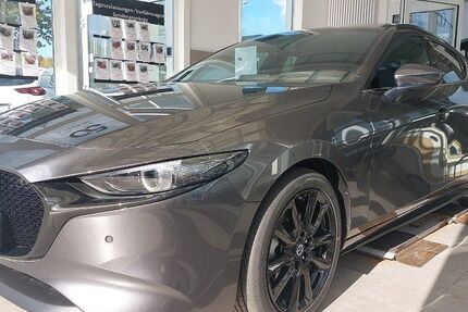 Mazda 3 6.652 km 26.950 &euro; Hamburg 22761