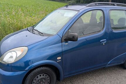 Toyota Yaris 142.000 km 4.999 &euro; Reichertshofen 85084