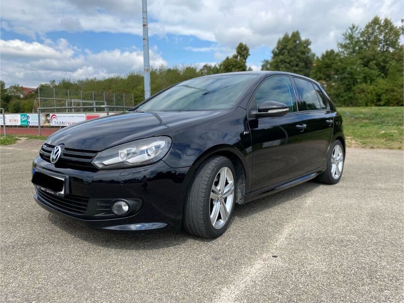 VW Golf 155.000 km 7.400 € Rosengarten 74538