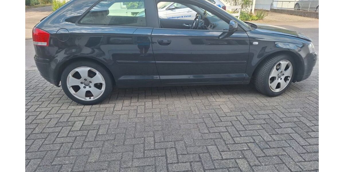 Audi A3 273.000 km 1.200 &euro; Breisach 79206