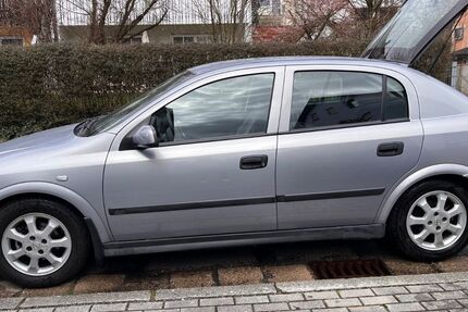 Opel Astra 43.400 km 2.450 &euro; Weiden 92637