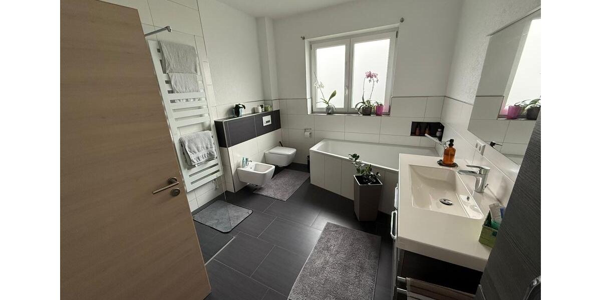 Bungalow Mössingen - 4 Zimmer, 135 m&sup2;, 899.000&euro; | Angebot:26099900