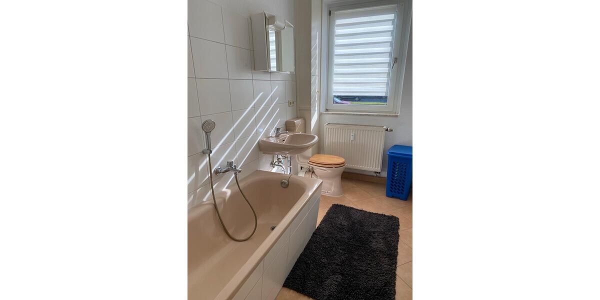 Erdgeschoßwohnung Dessau-Roßlau Roßlau - 1 Zimmer, 30 m&sup2;, 750&euro; | Angebot:26566381