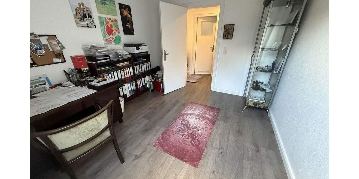 Doppelhaushälfte Neumünster Innenstadt - 5 Zimmer, 125 m&sup2;, 389.000&euro; | Angebot:25216332
