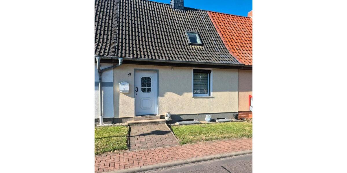 Reihenhaus Erxleben - 3 Zimmer, 85 m&sup2;, 140.000&euro; | Angebot:27027650