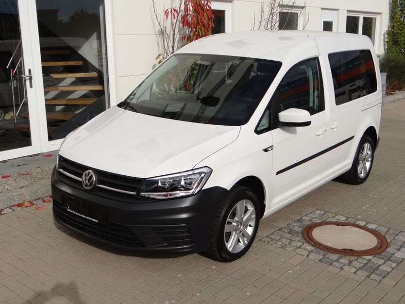 VW Caddy 125.000 km 18.900 € Rosstal 90574