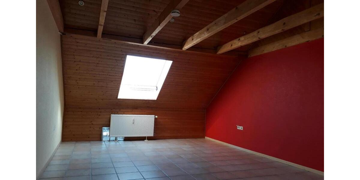 Dachgeschoßwohnung Karlsruhe Südstadt - 2 Zimmer, 65 m&sup2;, 840&euro; | Angebot:26024480