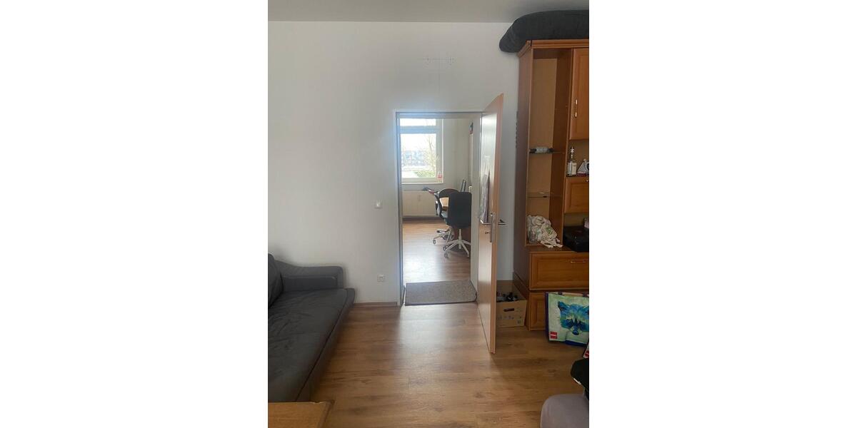 Dachgeschoßwohnung Duisburg Rheinhausen - 2 Zimmer, 55 m&sup2;, 700&euro; | Angebot:25523331