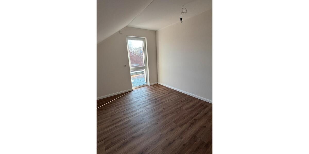 Dachgeschoßwohnung Bissendorf - 1 Zimmer, 60 m&sup2;, 900&euro; | Angebot:25402851