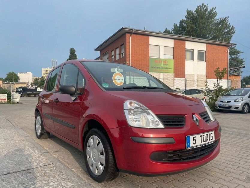 Renault Modus 136.000 km 2.490 € Berlin 10551