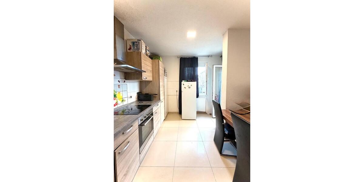 Etagenwohnung Esslingen am Neckar Brühl - 3 Zimmer, 78 m&sup2;, 275.000&euro; | Angebot:25436259